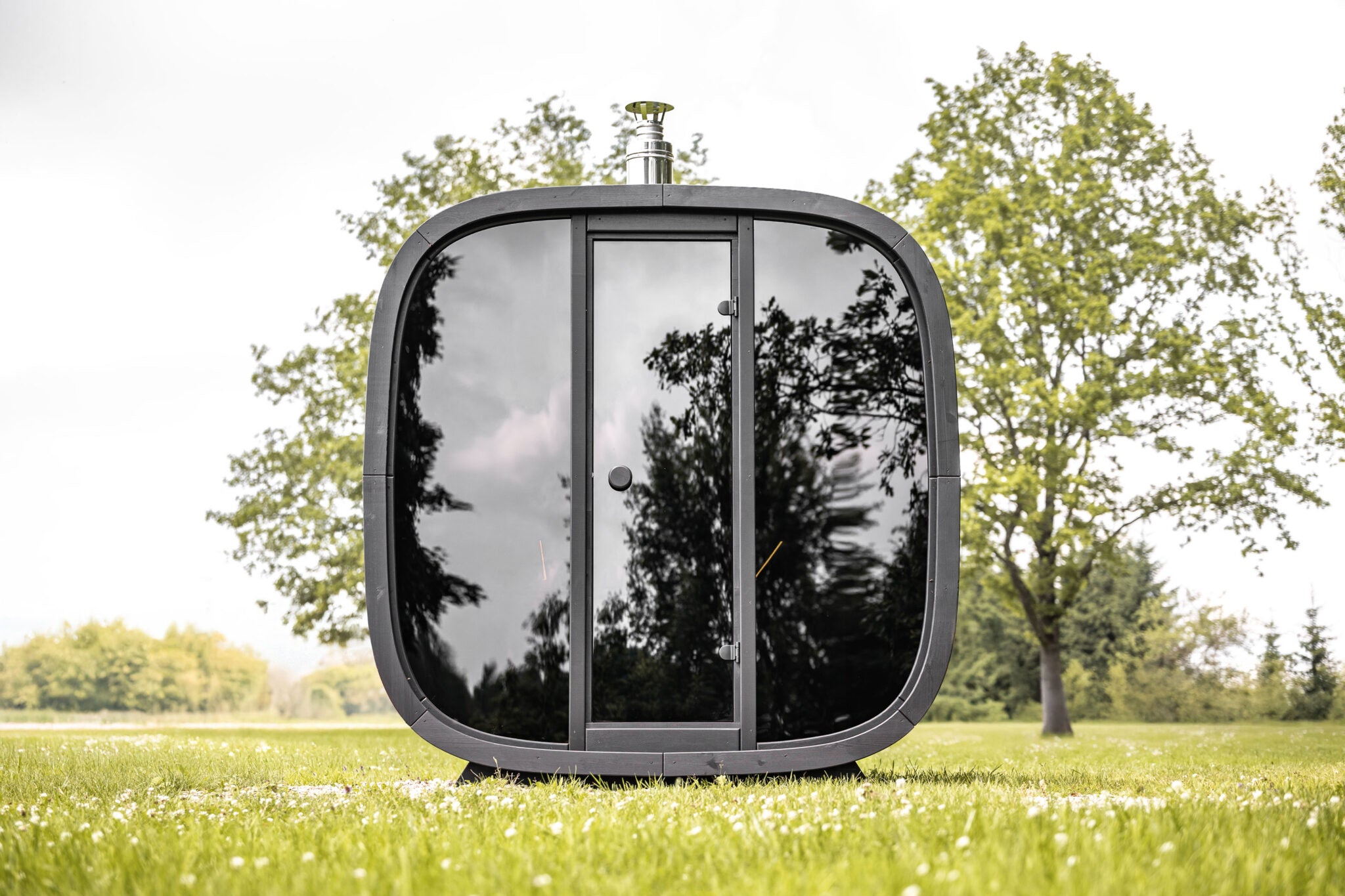 Leil Black Cube Comfort Sauna