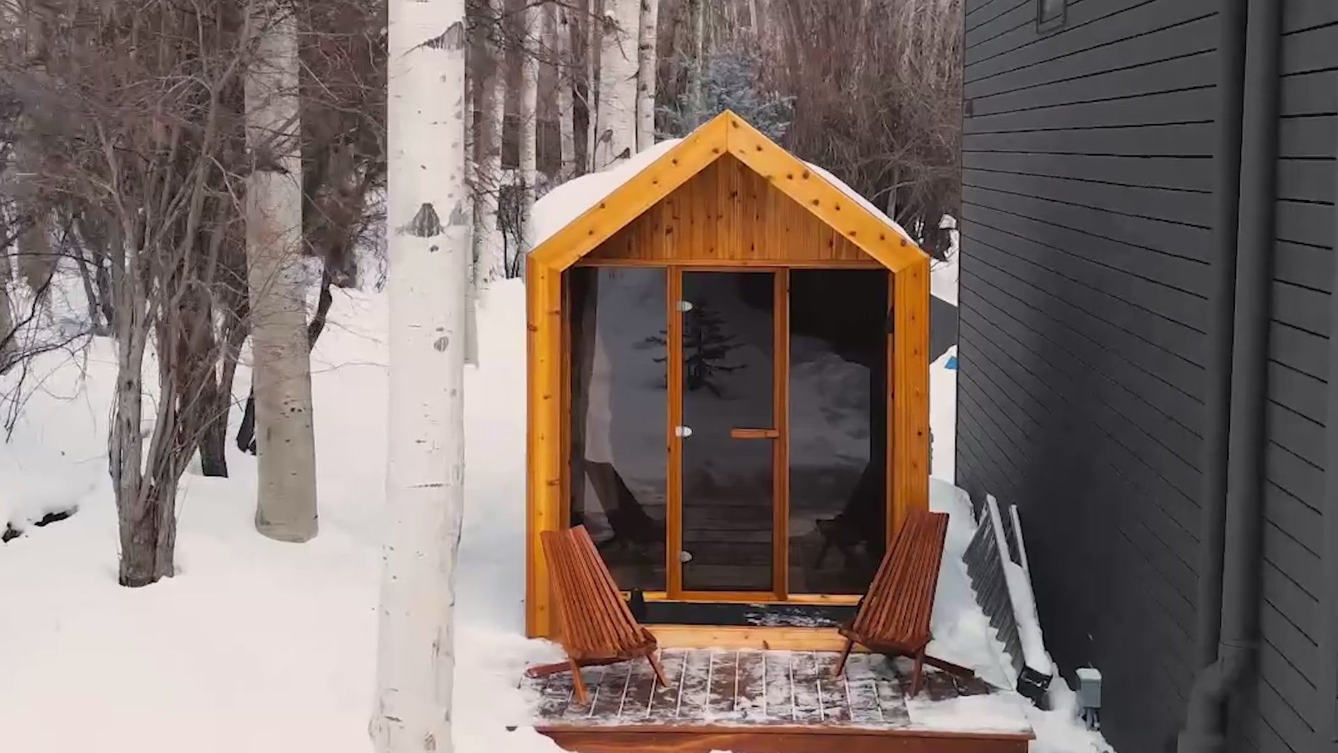 Load video: The Hudson Sauna