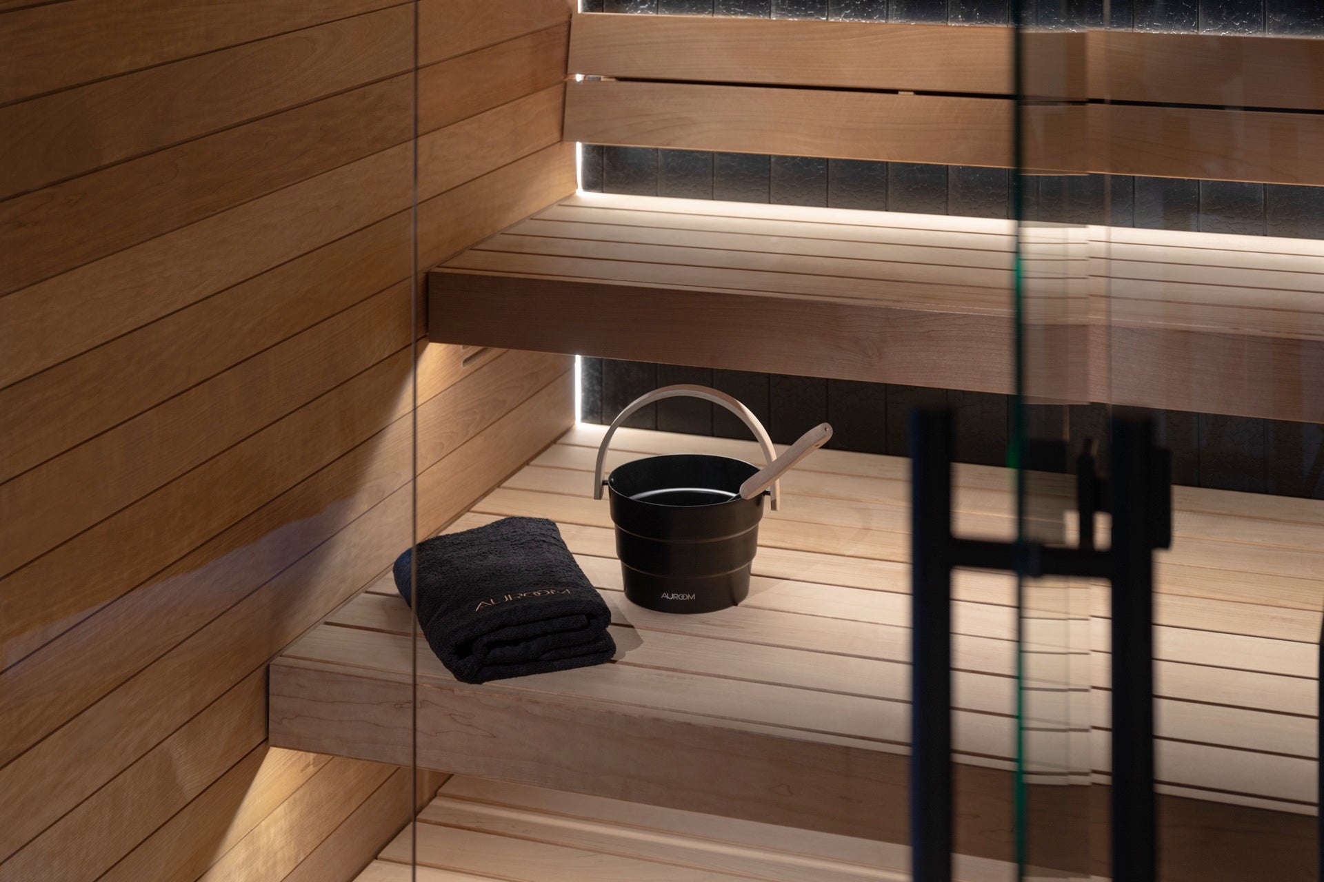 Auroom Indoor Vulcana Cabin Sauna